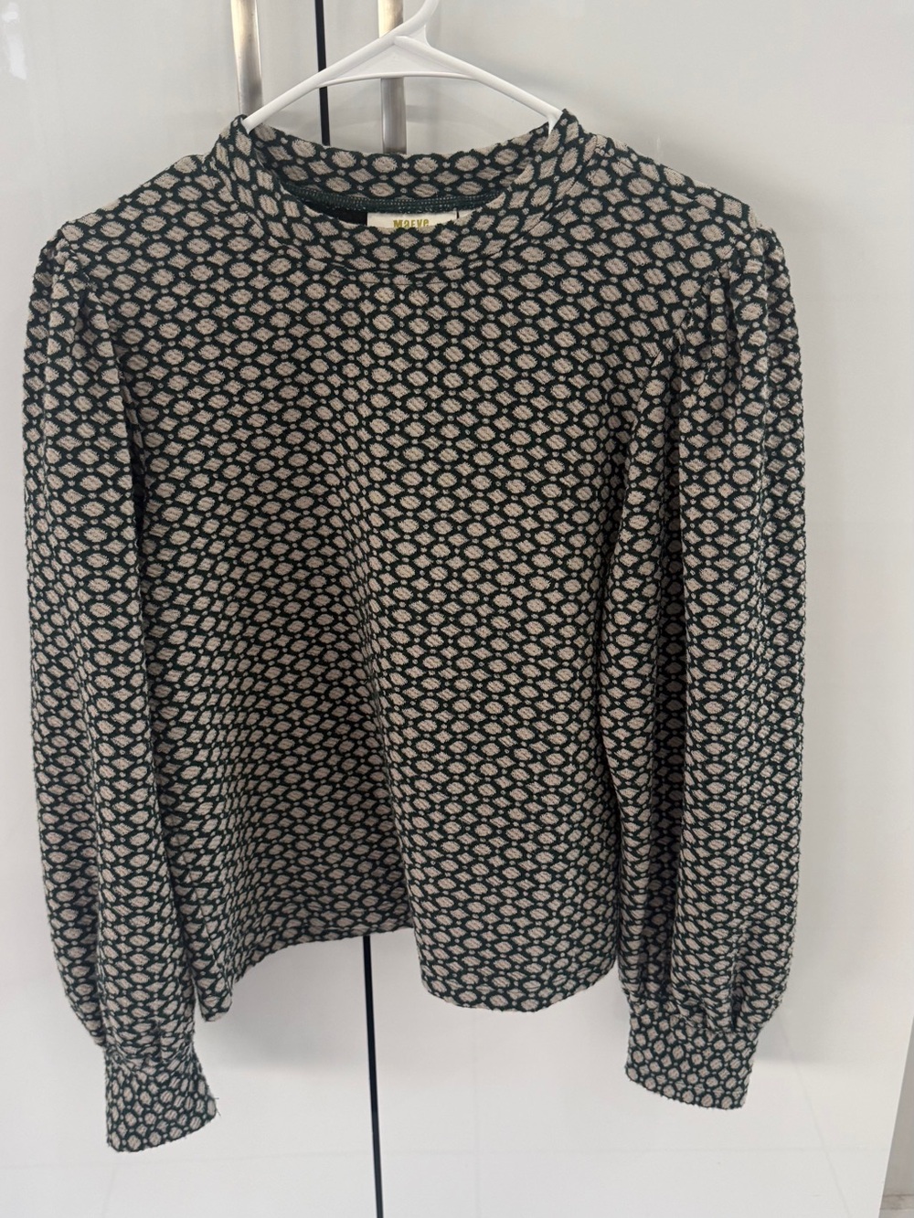 Anthropologie Black and Cream Geometric Puff-Sleeve Long Sleeve Tee